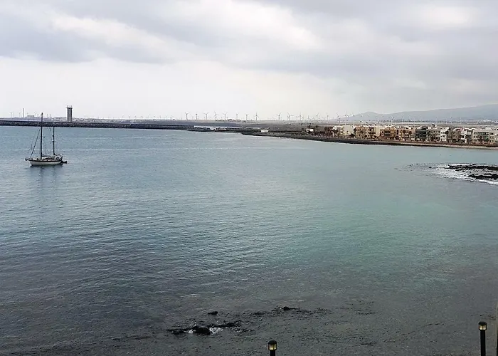 Canariasbrisamar - * Arinaga